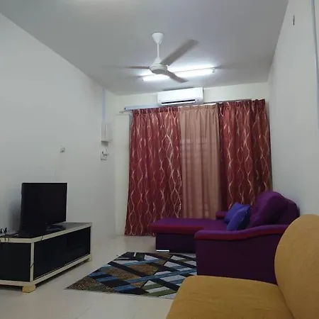 Nourina Homestay Gambang Exterior photo
