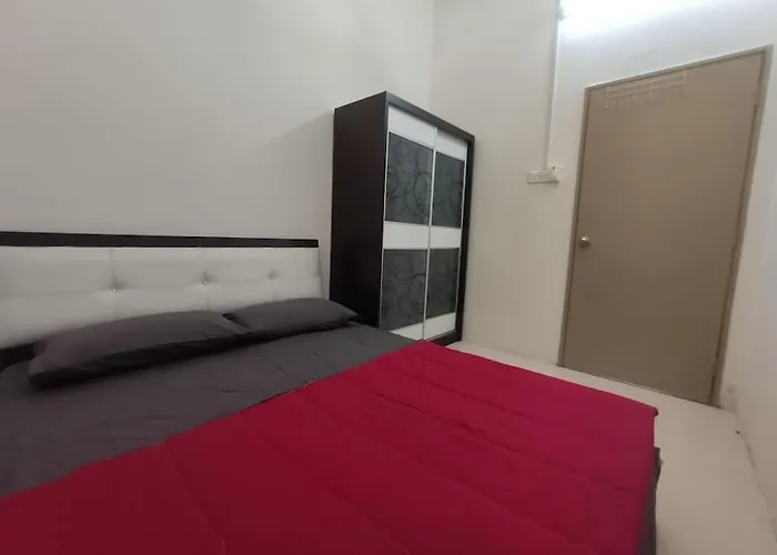 Nourina Homestay Gambang